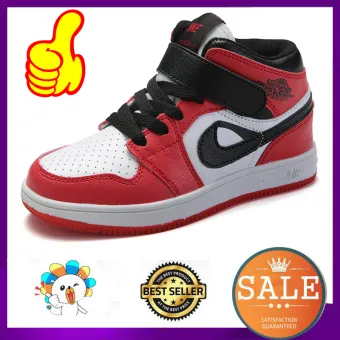 boys black basketball shoes