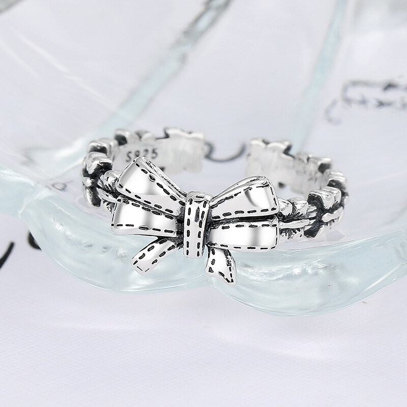 Sterling Silver Vintage Old Style Bow Shape Simple Finger Ring