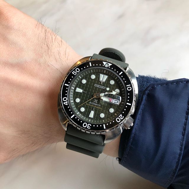 Seiko Prospex KING TURTLE SRPE05K1 Automatic Diver's 200M Sapphire Crystal  Ceramic Bezel Military Green Patterned Dial Gents Watch | Lazada