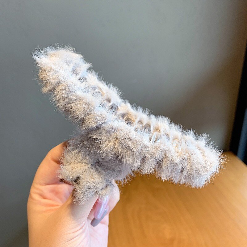 Cute Korean Fashion Plush Hairpin Fashion Claw Clip All-match Hair Accessories