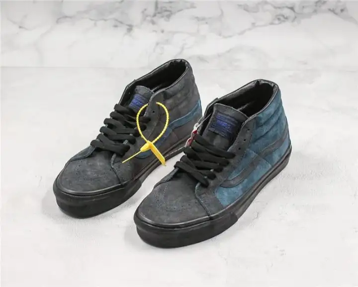 high top skate shoes