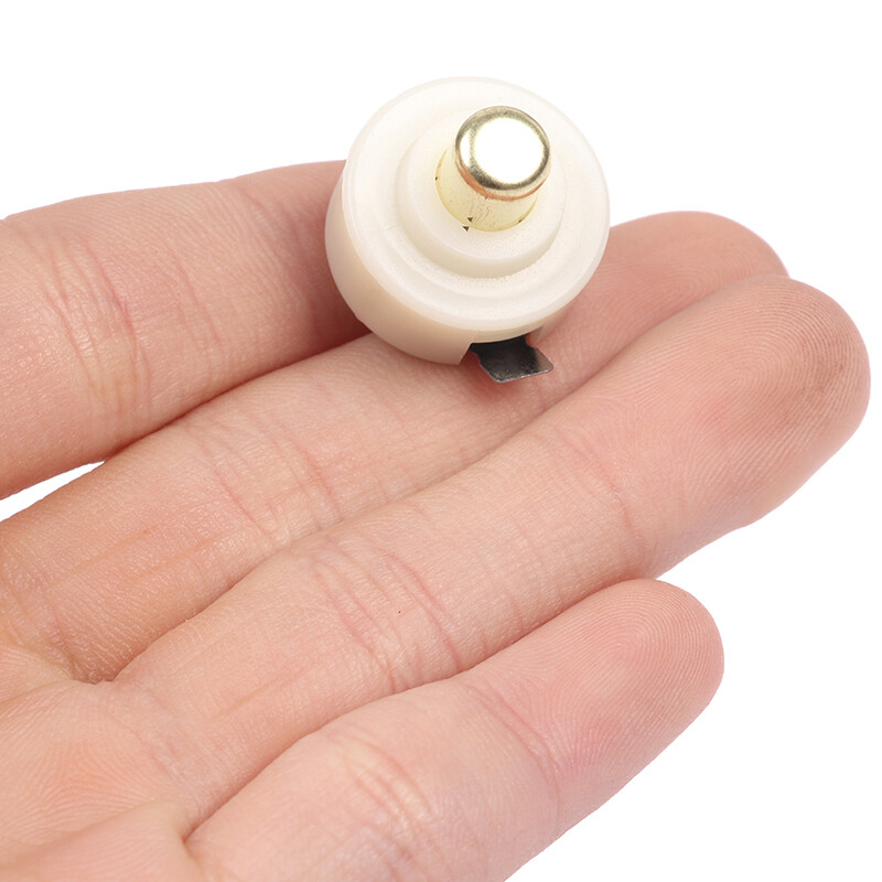 [shangtanpu] 3pcs/lot C8 Flashlight Switch Strong Light Electric Torch Tail Switch For Q5