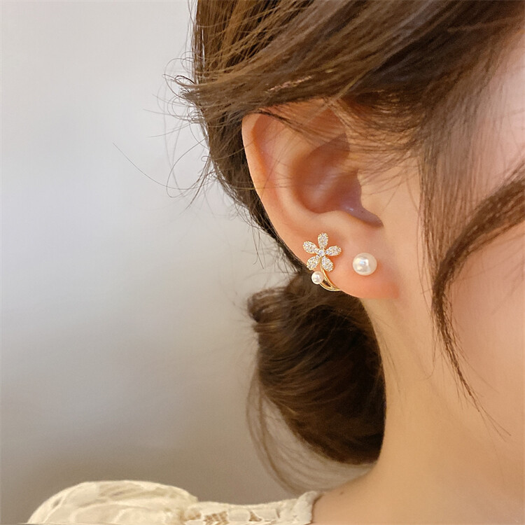 Frascati New Korean Simple Temperament Design Zircon Flower Pearl Geometric Earring Irregular Stud Earrings For Women Girls Jewelry Gift