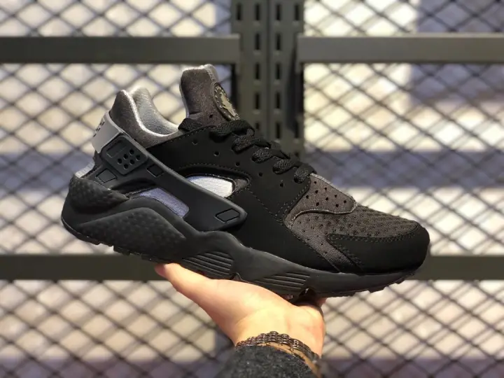 nike air huarache run zip qs