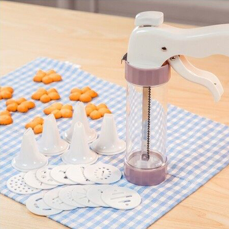 Multifunctional Cookie Mold with 6 Icing Tips Biscuit Press Tool Kitchen Desserts Bread Pastry Baking Tools Cutter DIY Food Cake Template