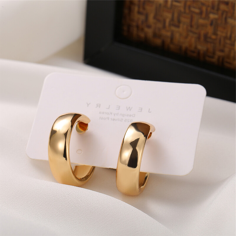 17MILE Trendy Gold Geometirc Square Round Pearl Hoop Earrings Set For Women Resin Acrylic Butterfly Hoop Earrings Jewelry Gift