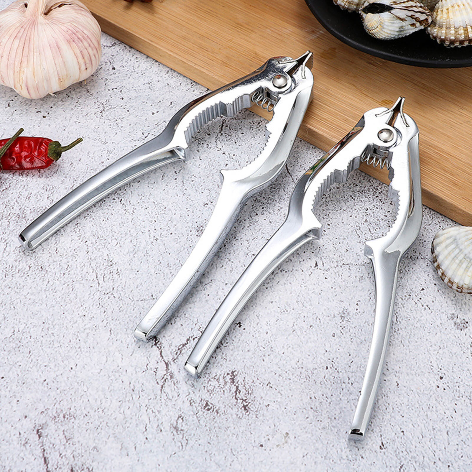 Sanwood® Crab Cracker Labor Saving Automatic Rebound Spring Design Mirror Polished Non-slip Multi-functional Zinc Alloy Lever Handle Seafood Clamp Restaurant Supplies Crab Cracker Automatic