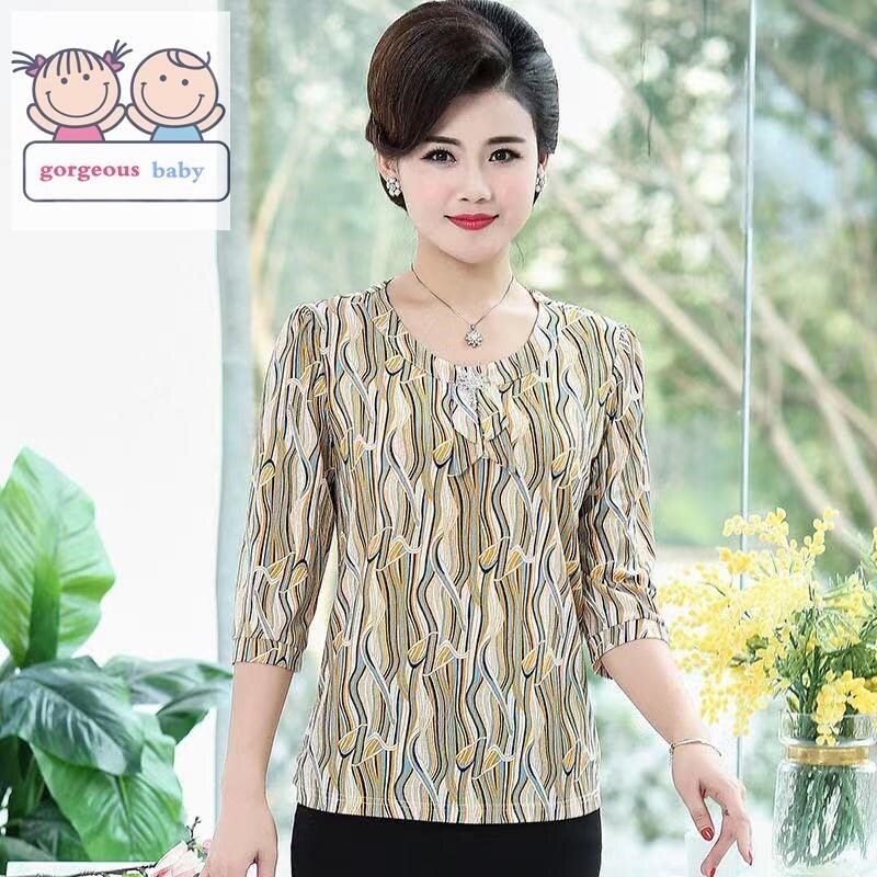 facebook celebrity daily wear women Middle-aged and old women's mother code the new spring clothing T-shirt 40 to 50 years old middle-aged women backing sleeve blouse in summer