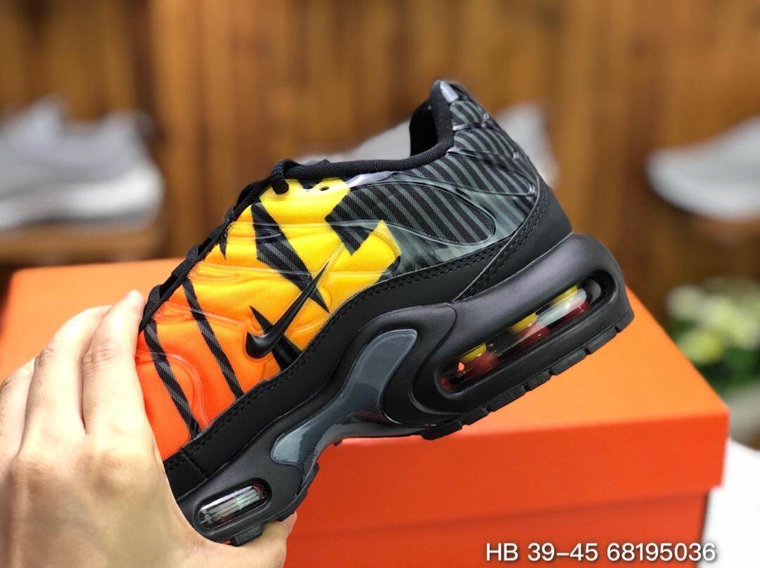 air max plus shark black