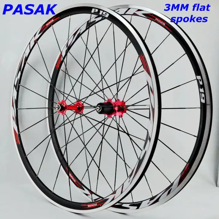 bicycle wheel rims and spokes