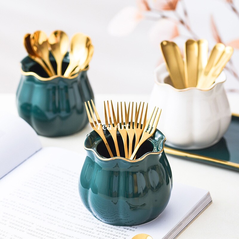 Bắc Âu Ánh Sáng Sang Trọng Nĩa Ăn Trái Cây Và Trái Cây Chèn Set Sáng Tạo Thép Không Gỉ Thời Trang Hộ Gia Đình Nĩa Tráng Miệng Bánh Ngã Ba