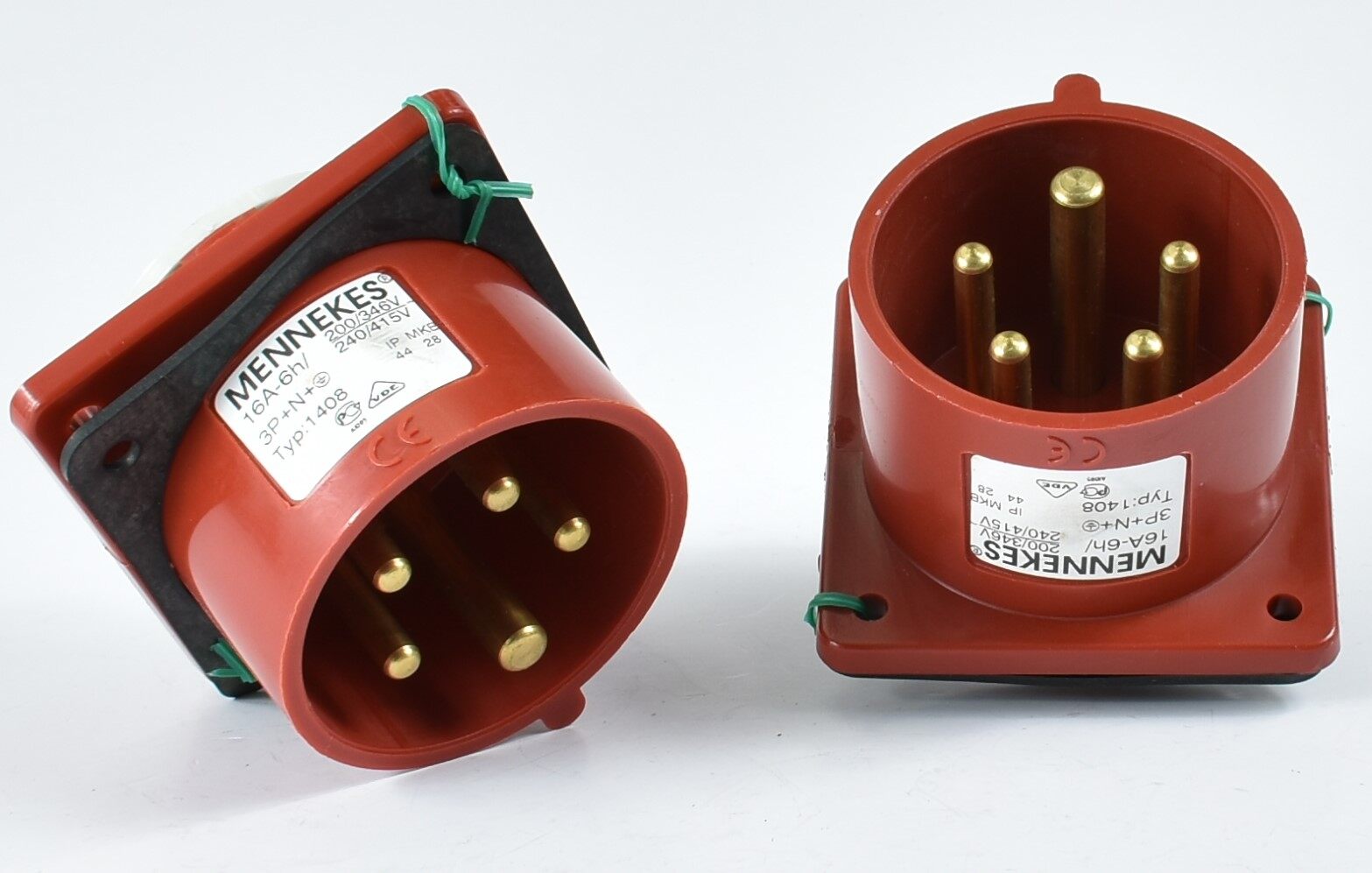 (AMPMECH) MENNEKES INLET 1408; PANEL MOUNT, SCREW TERMINALS, 16A5P