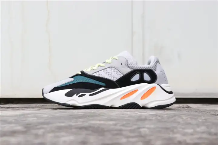 kanye west sport shoes