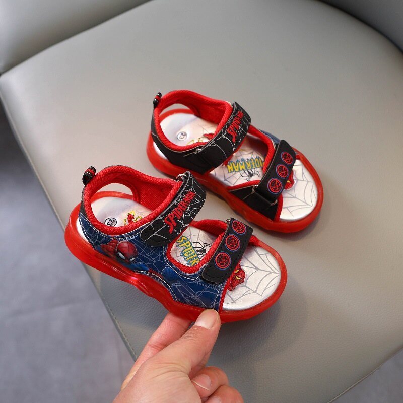 [Ready Stock] New LED Light Shoes Children's Beach Sandals Glowing Children's Shoes Boys and Girls Light Shoes