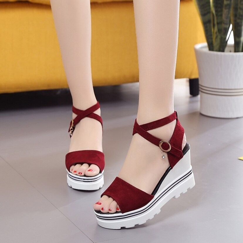 Dép Có Sẵn Dành Cho Nữ Cát Nêm Dép Lê Nữ Đang Giảm Giá Xăng Đan Hàn Quốc Giày Đế Bằng Thời Trang 070604 giá rẻ