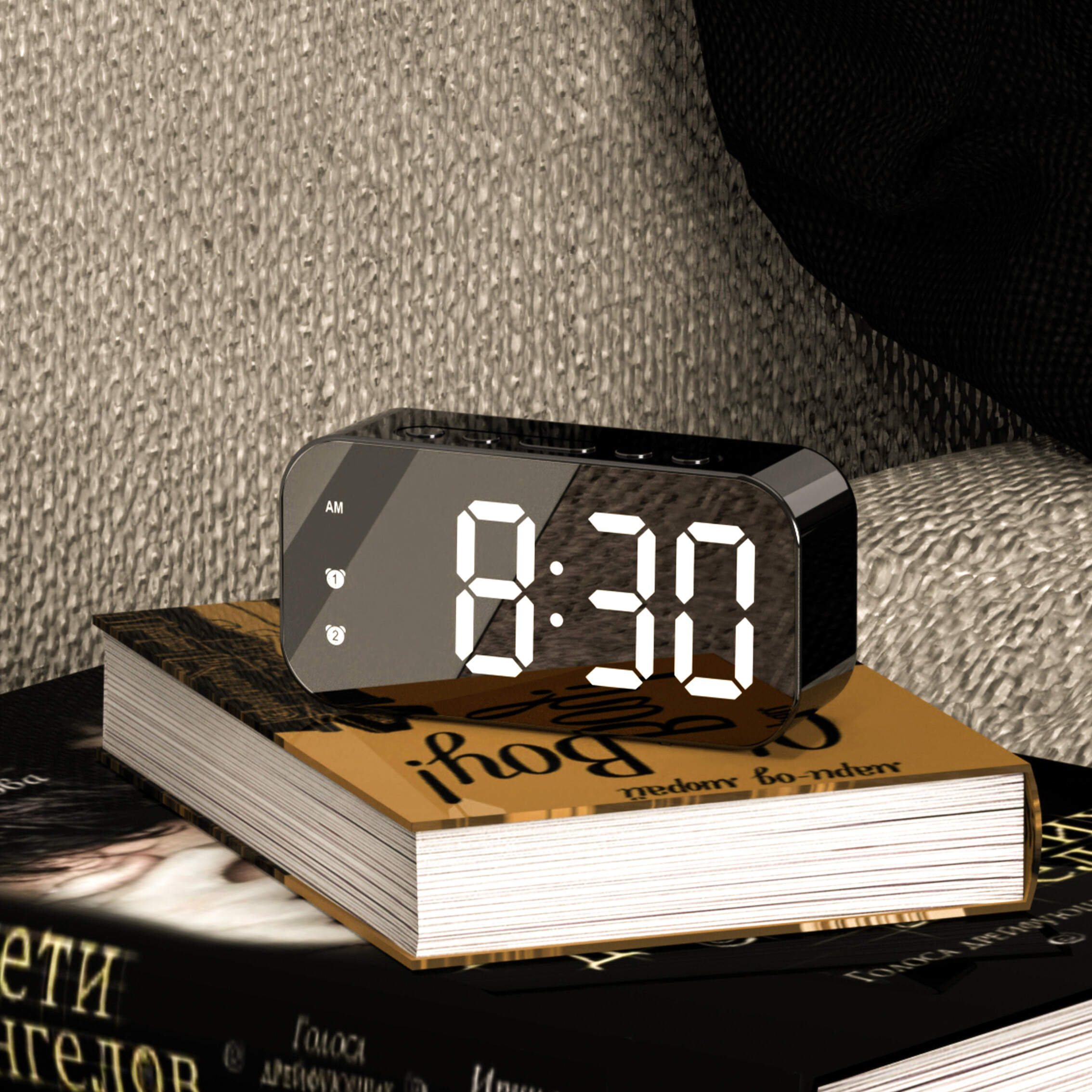 Simple LED electronic alarm clock clock student plug-in dual-purpose small alarm clock digital clock voice activated temperature clock