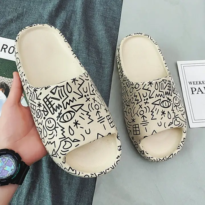 new stylish slippers