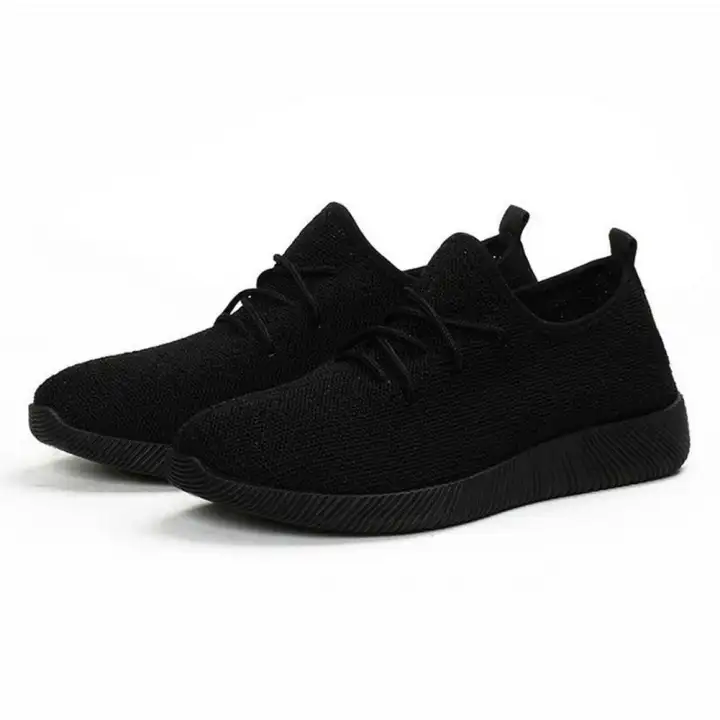 sport pumps shoes