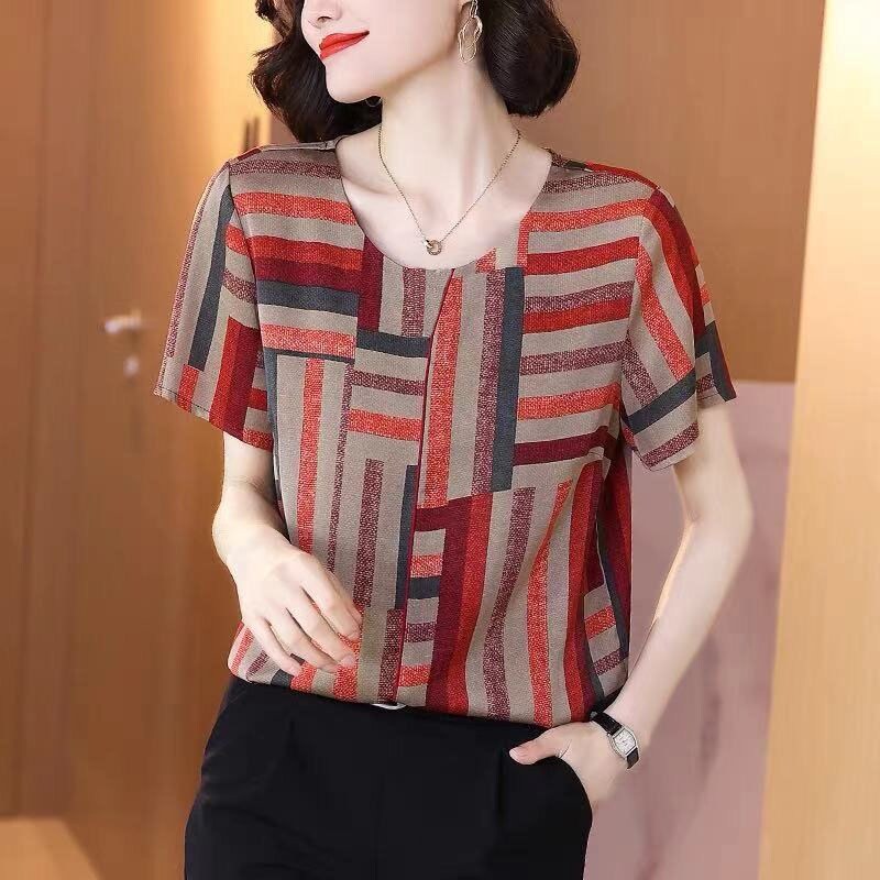 instagram celebrity daily wear Mother brim coat short sleeve T-shirt female bump color reduction of age show thin summer new irregular stripe coat