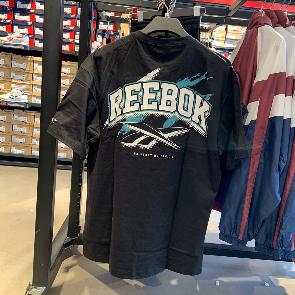 Reebok reebok / reebok men and women couples classic retro graffiti cotton casual short-sleeved t-shirt fn6584 6585
