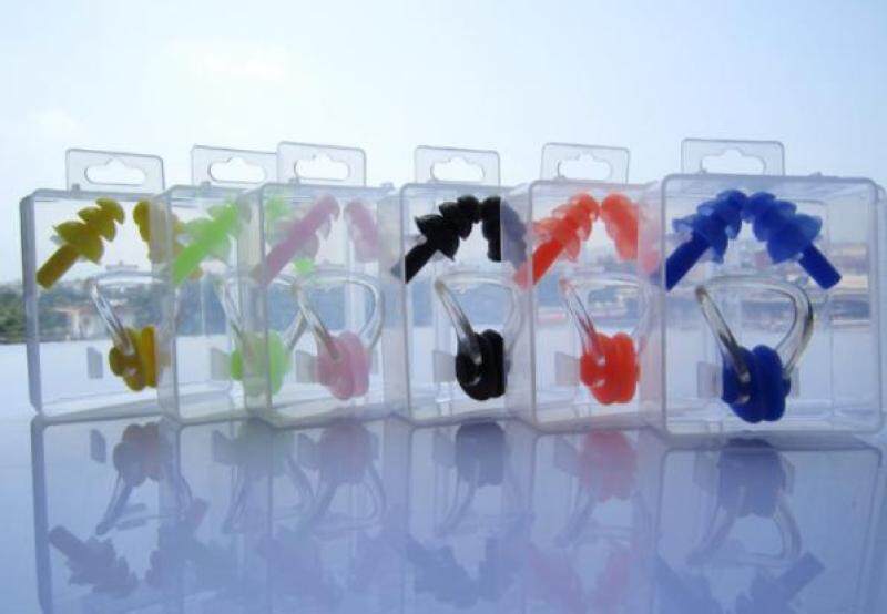 Earplug nose clip set