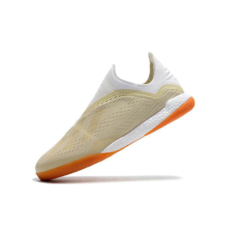 no laces soccer cleats