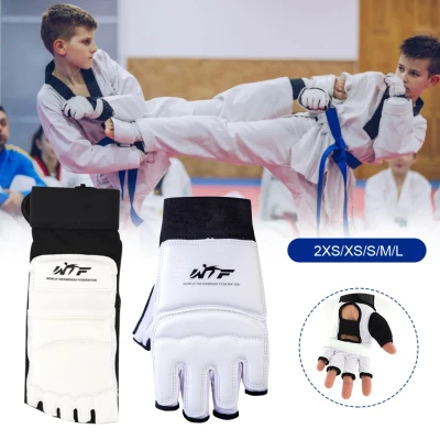 [Free Ship]A Pair of Half Finger Taekwondo Gloves Hand Protector Guard Foot Guard Protector Cover for Adult Children