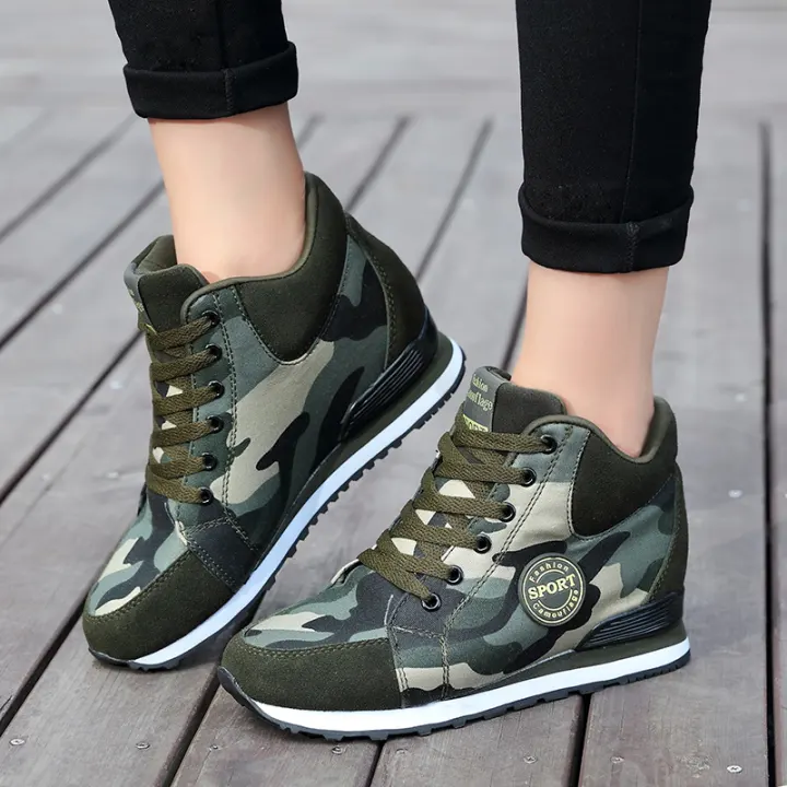 wide width platform sneakers