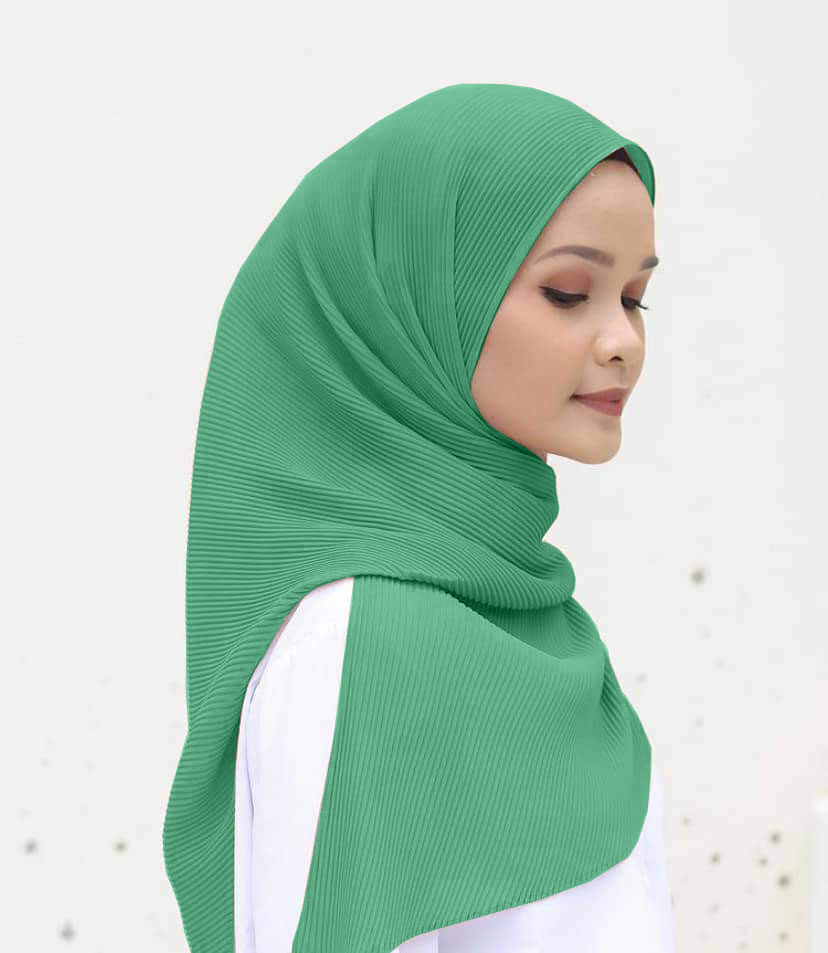 halfmoon pleated shawl