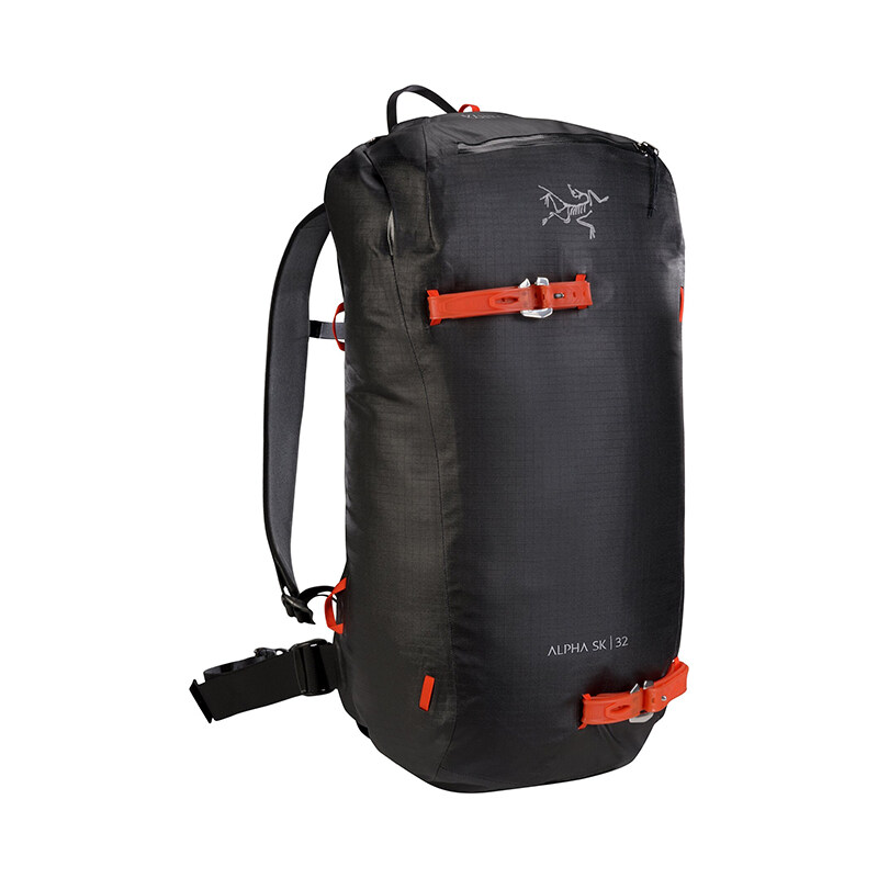 ARC'TERYX Archaeopteryx Liu Wen with neutral ALPHA SK 32 backpack