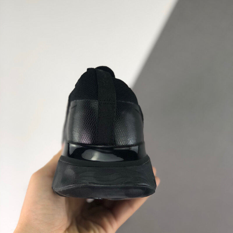 nike legend react 3 run fearless