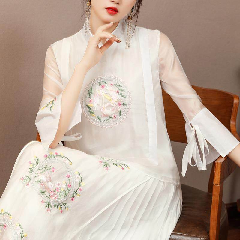 Embroidered cheongsam 2023 new style Tang suit Han suit women Chinoiserie style suit retro button top tea dress fairy two piece suit improved cheongsam embroidery dress