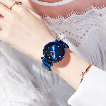 【ซื้อ 1 แถม 2 ฟรีของขวัญ】Women นาฬิกาแฟชั่นหินแม่เหล็ก Starry Sky นาฬิกาสายโลหะผสมนาฬิกาข้อมือควอตซ์หญิง