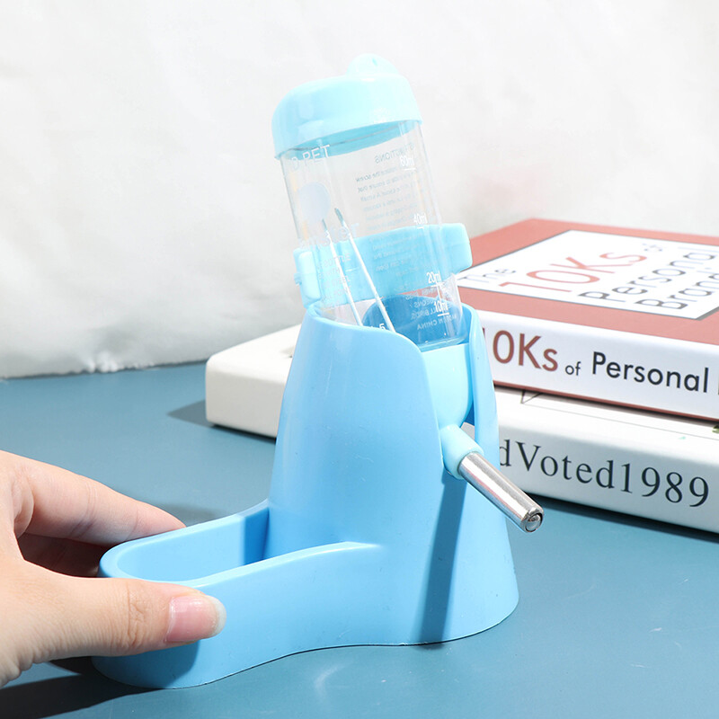 Water dispenser and water bottle for hamsters