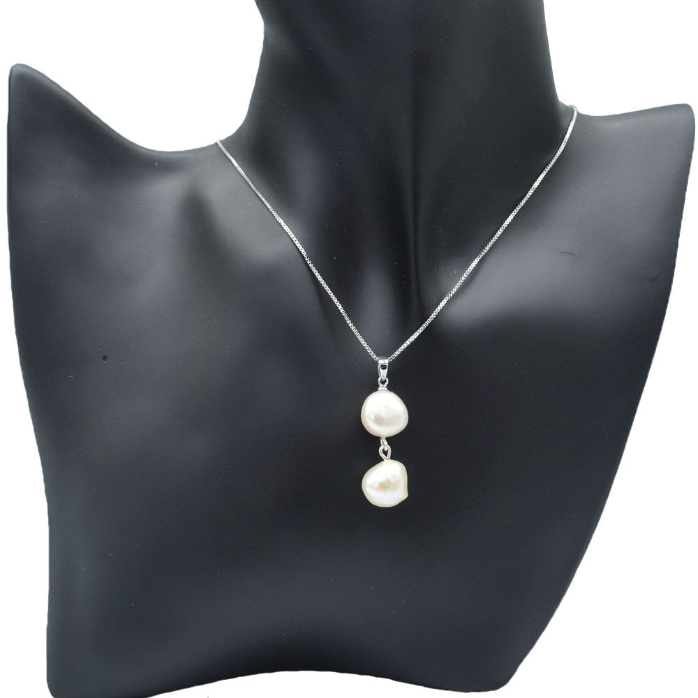 White on sale pearl pendant