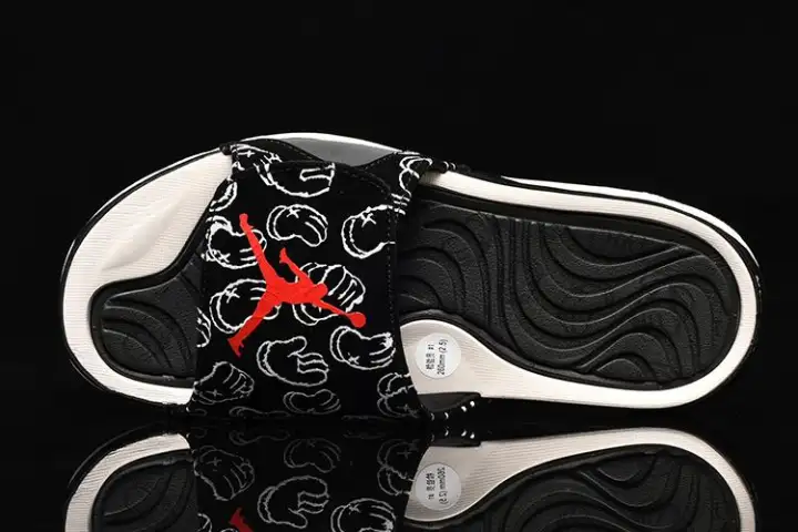kaws jordan slides