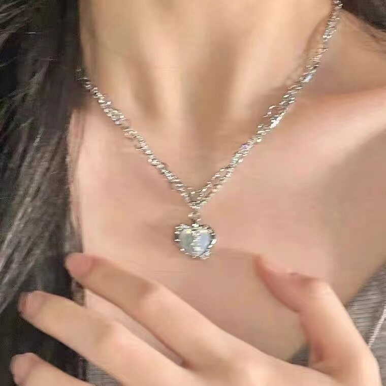 Titanium Steel Colorless Square Brand Little Bear Necklace for Women and Men Fashion INS Design Feel Sweater Chain Hip Hop Sweater Chain AccessoriesSDHHDF