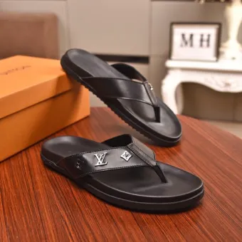 slippers driving