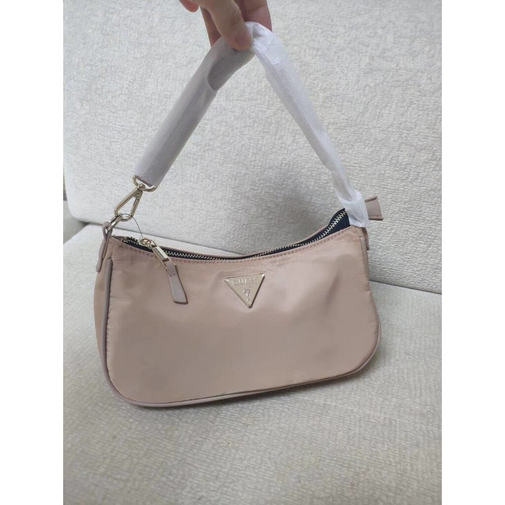 Guess Women 'S Armpit Sling Bag Crossbody Paris Shoulder Bag ของขวัญ