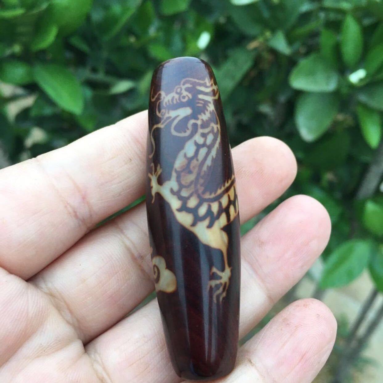Natural Tibetan agate beads pendant Chinese Zodiac dragon beads pendant