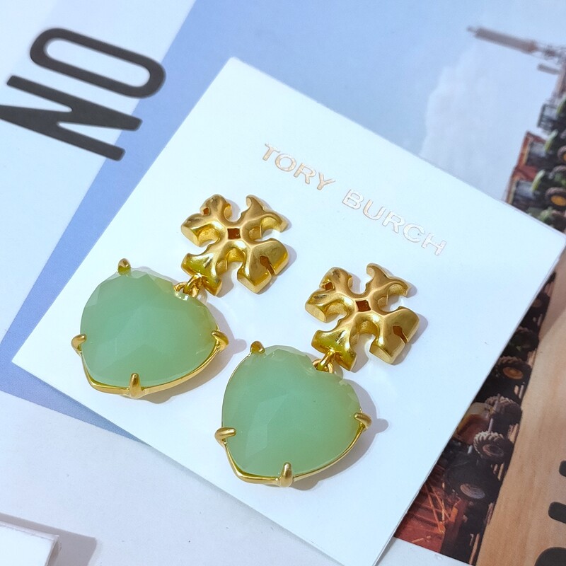 Tori Burch Earrings - Best Price in Singapore - Aug 2022 Tori Burch Earrings - Best Price in Singapore - Aug 2022