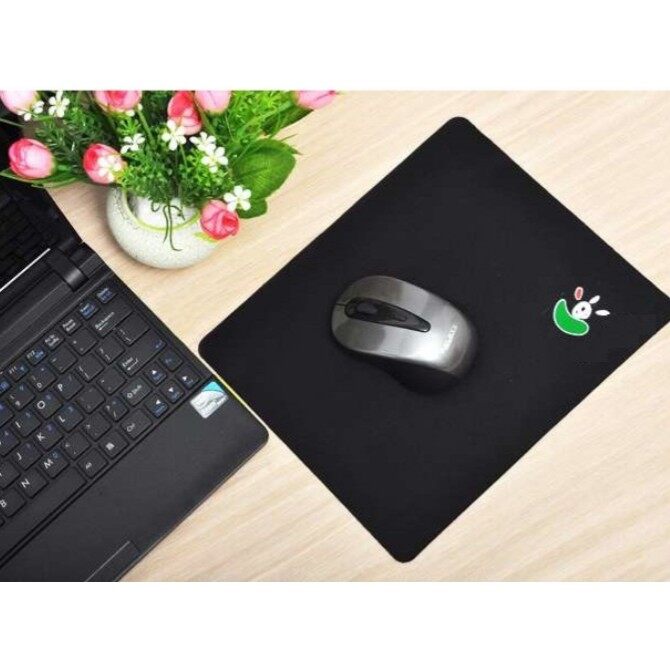 Miếng lót chuột Logitech siêu mềm - Màu đen