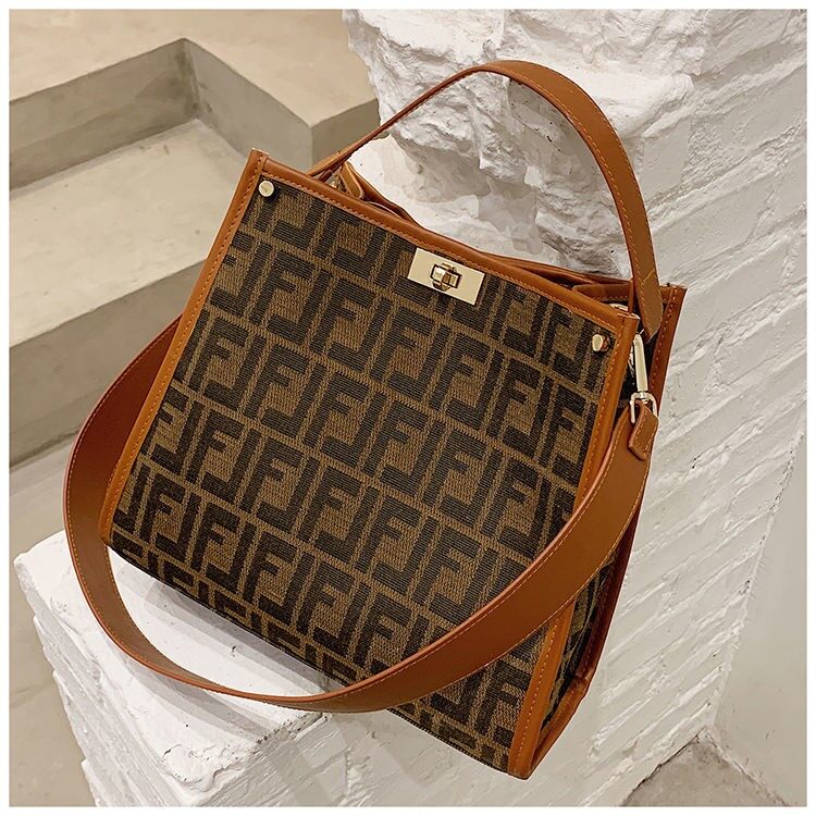 fendi bolsauette bolsa price singapore
