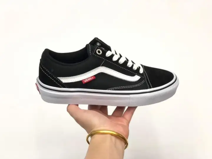 classic weightlifting shoes