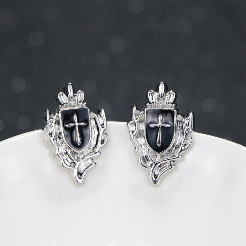 1 Pair Cross Shield Business Suit Shirt Collar Lapel Pins Brooch Tips Men Fashion Jewelry for him Shirts Accessories