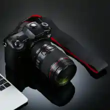 ภาพขนาดย่อของภาพหน้าปกสินค้าNon-Working หุ่นปลอมกล้อง DSLR รุ่น Photo อุปกรณ์ประกอบฉากในสตูดิโอถ่ายรูปพร้อมสายคล้องคอสำหรับ Canon EOS 7D จากร้าน Xphone บน Lazada ภาพที่ 1