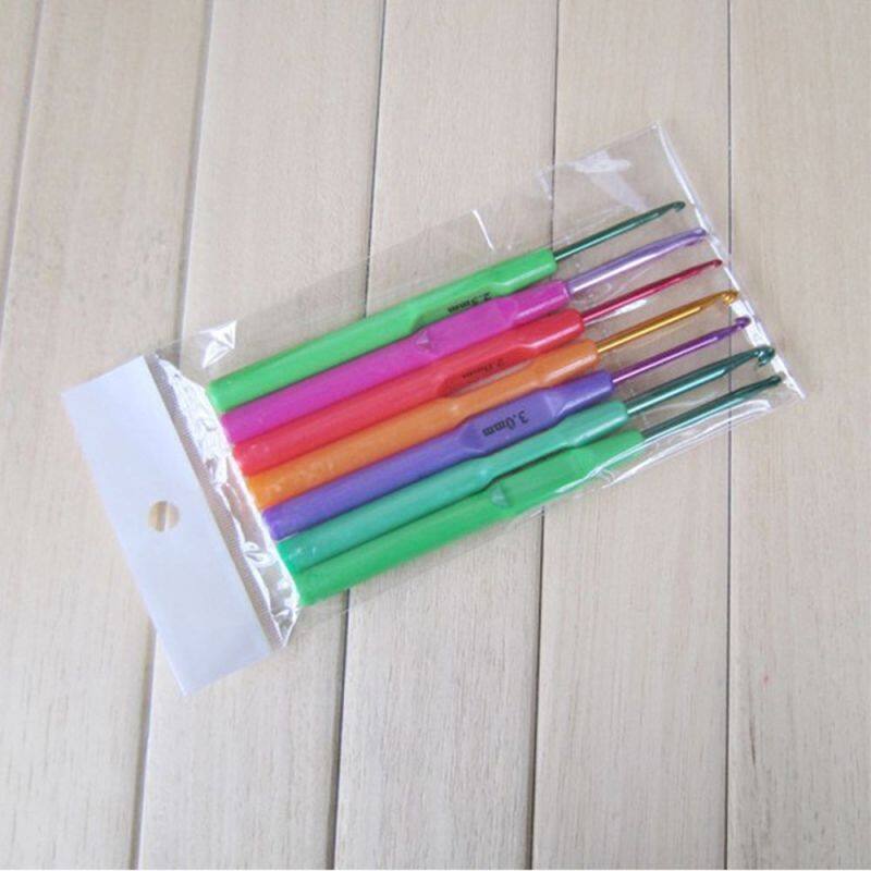 Thủ Công 2.5-5Mm Tay Cầm Kim 6 Kích Thước Nhiều Móc Kích Thước Móc 6 Chiếc Kim Đan Móc Bằng Nhựa