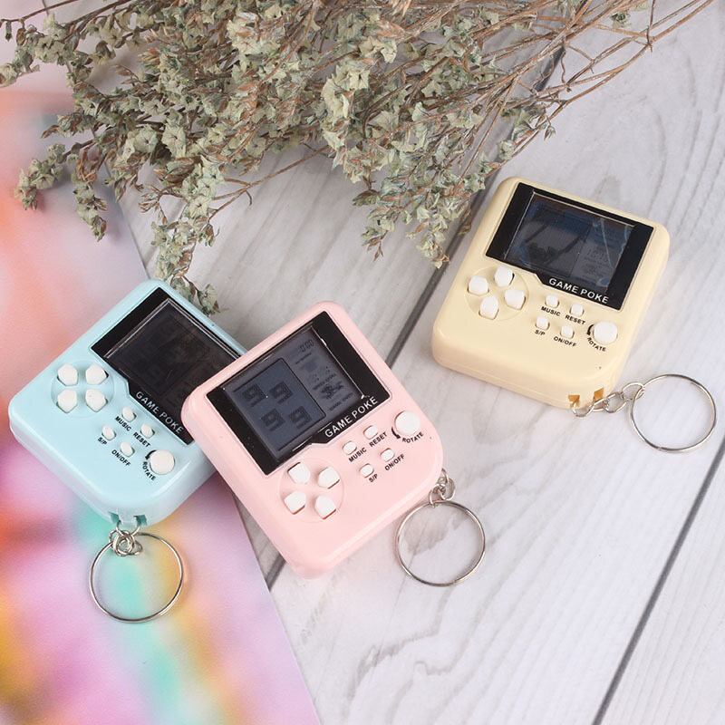 Máy Chơi Game Mini Cổ Điển Móc Khóa Bỏ Túi Máy Chơi Game Hoài Cổ Cổ Điển Cầm Tay Có Móc Khóa