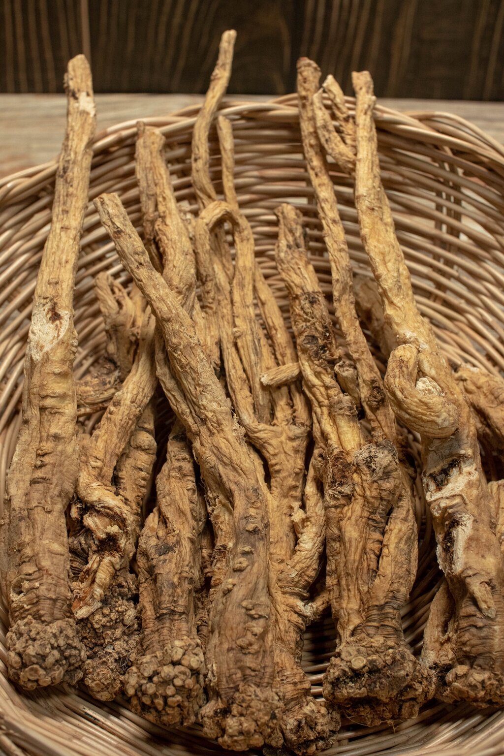 Katta eshakli qizlar shaxsiy fotosuratlar va videolar