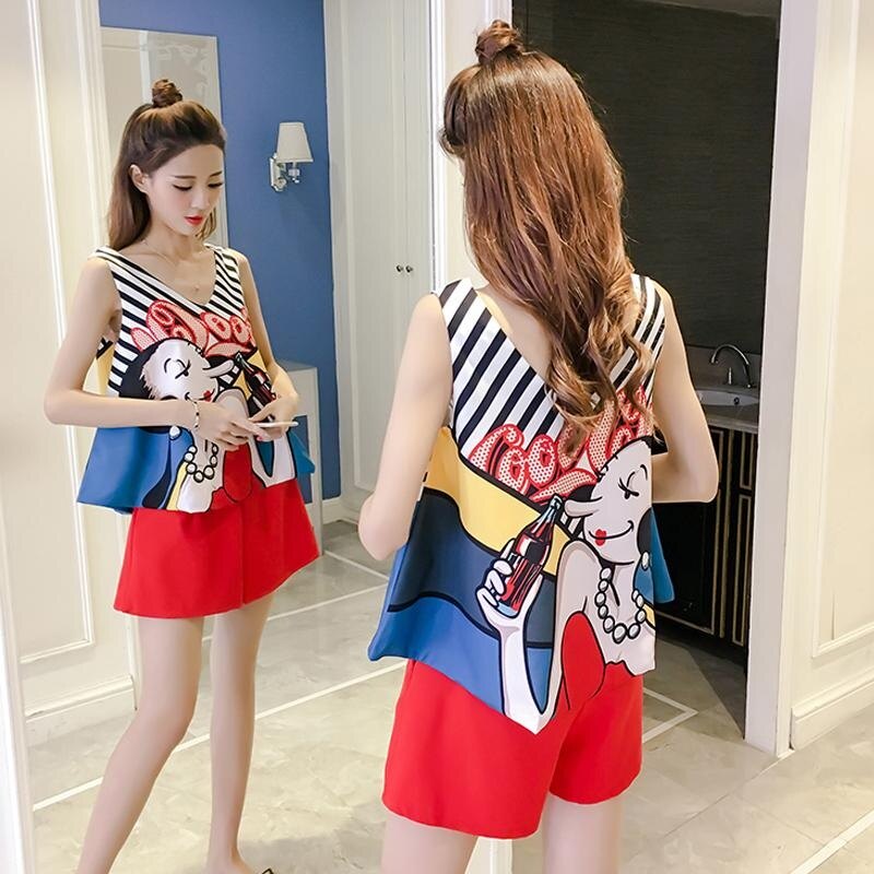 Female Summer New Printed Large Size Slim Short T-Shirt And Shorts Set